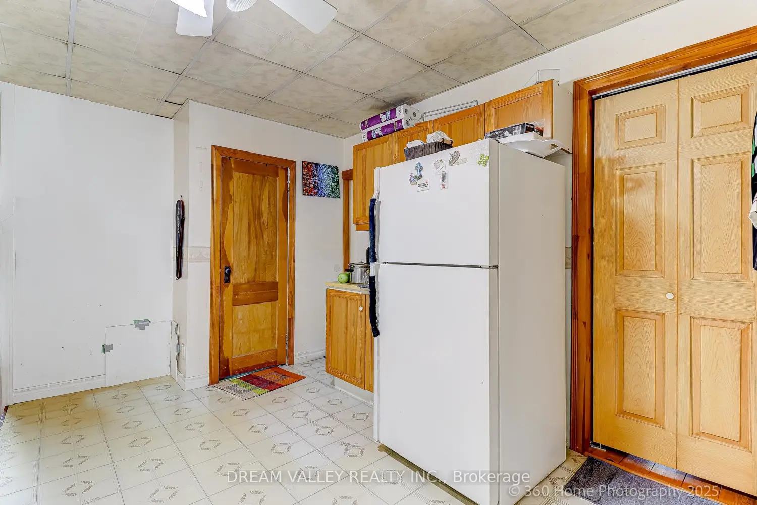 Additional image 7 of 96 Laurel Avenue