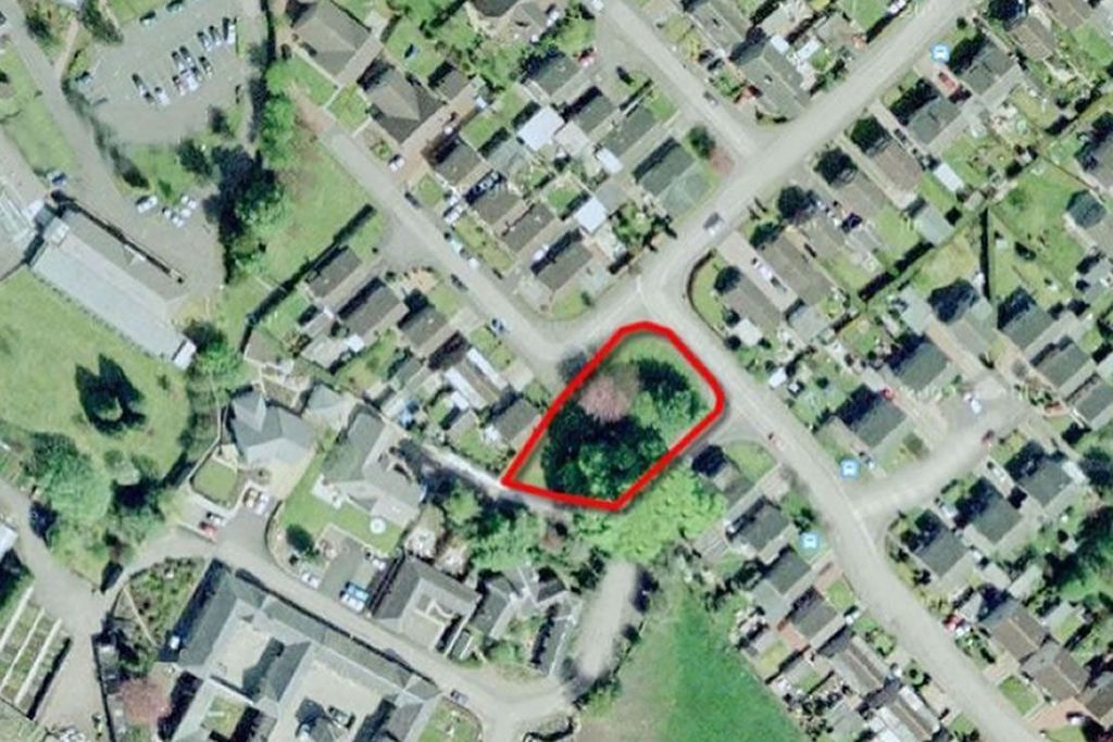 Land for saleArea At Crossford, Dunfermline, Fife KY128Yh KY12