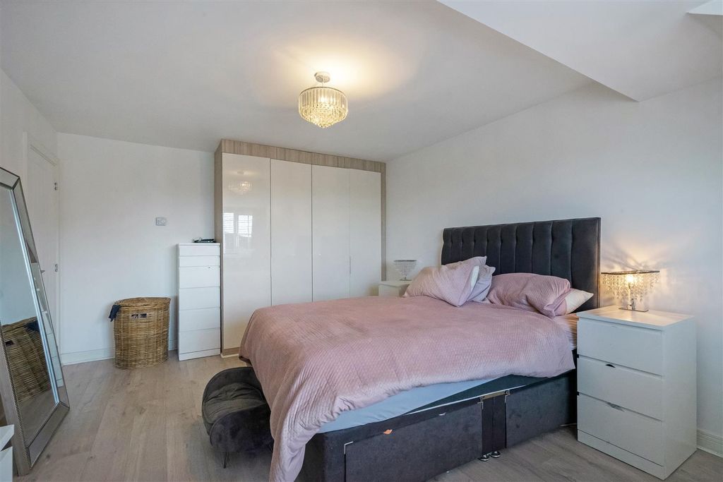 Additional image 16 of 4 bed detached house for saleRoundhill Road, Hurworth, Darlington DL2