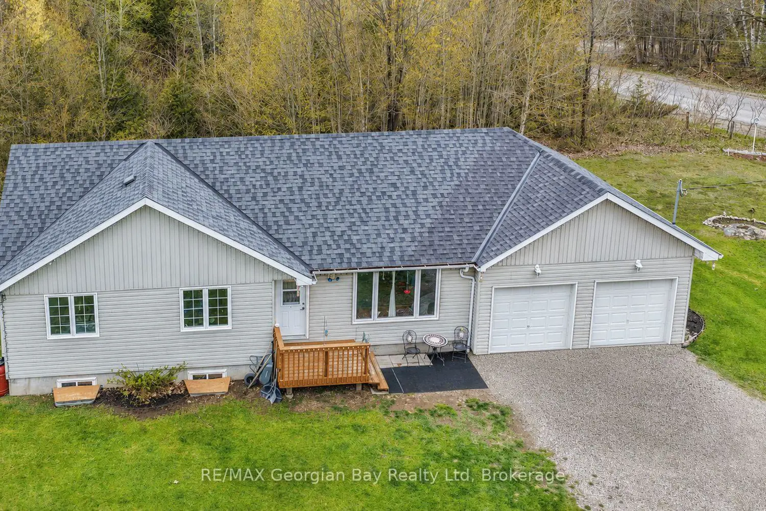 1810 Gratrix Road photo 5