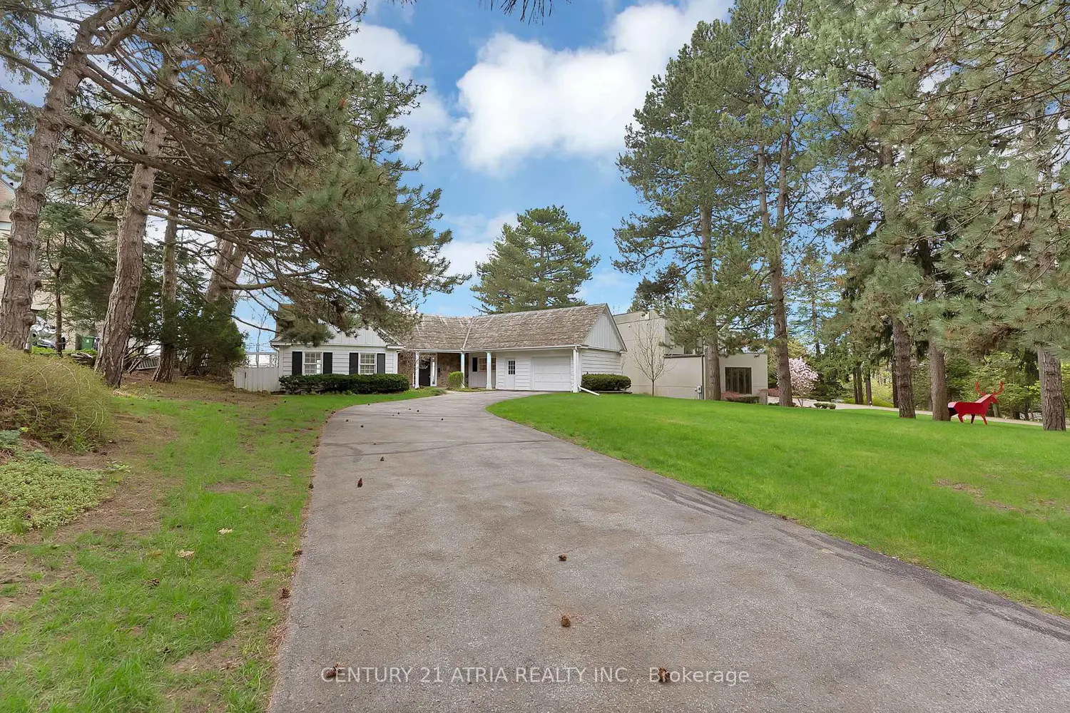 5 Hill Crescent photo 2