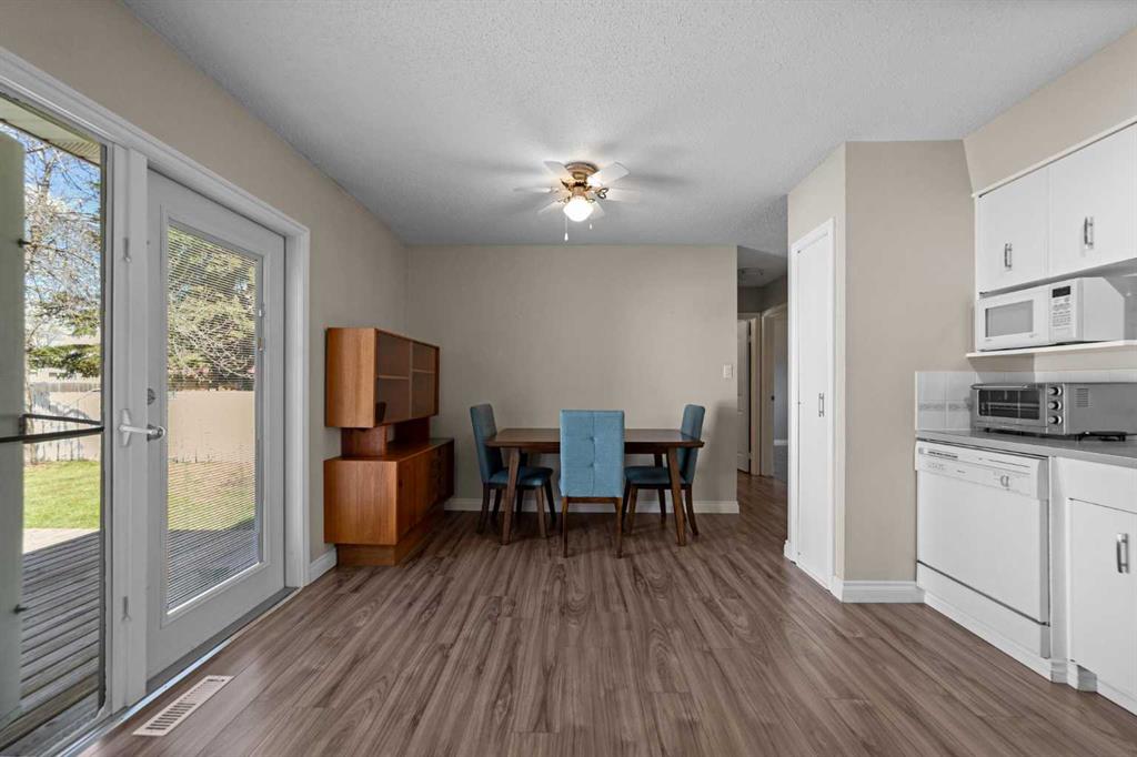 Additional image 5 of 4206 60 Street Close, Camrose, AB, T4V 2H3