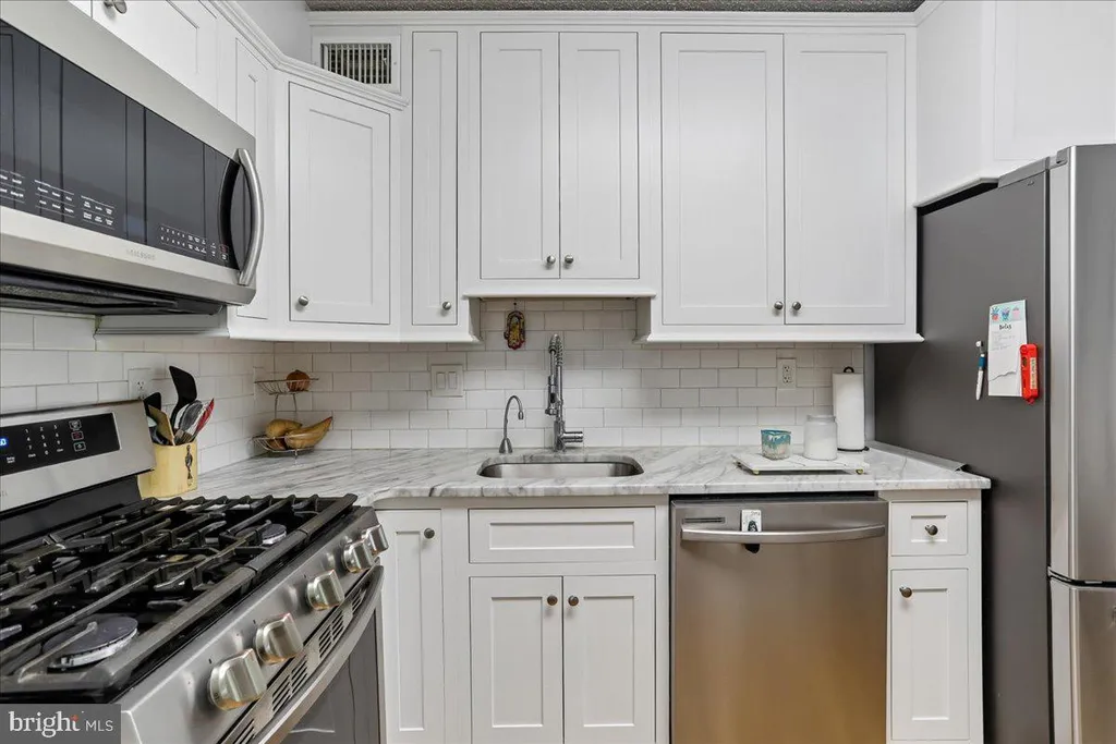 Additional image 15 of 5225 Pooks Hill Road Unit 826N, Bethesda, MD 20814