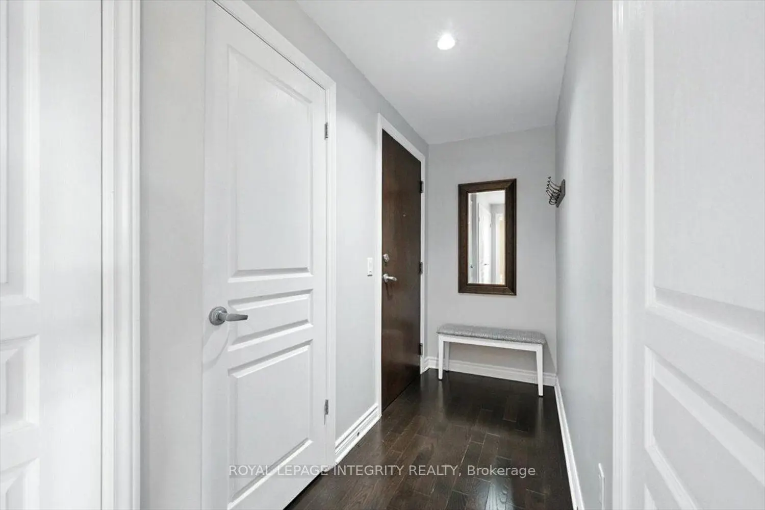 755 Beauparc Private 202 photo 2
