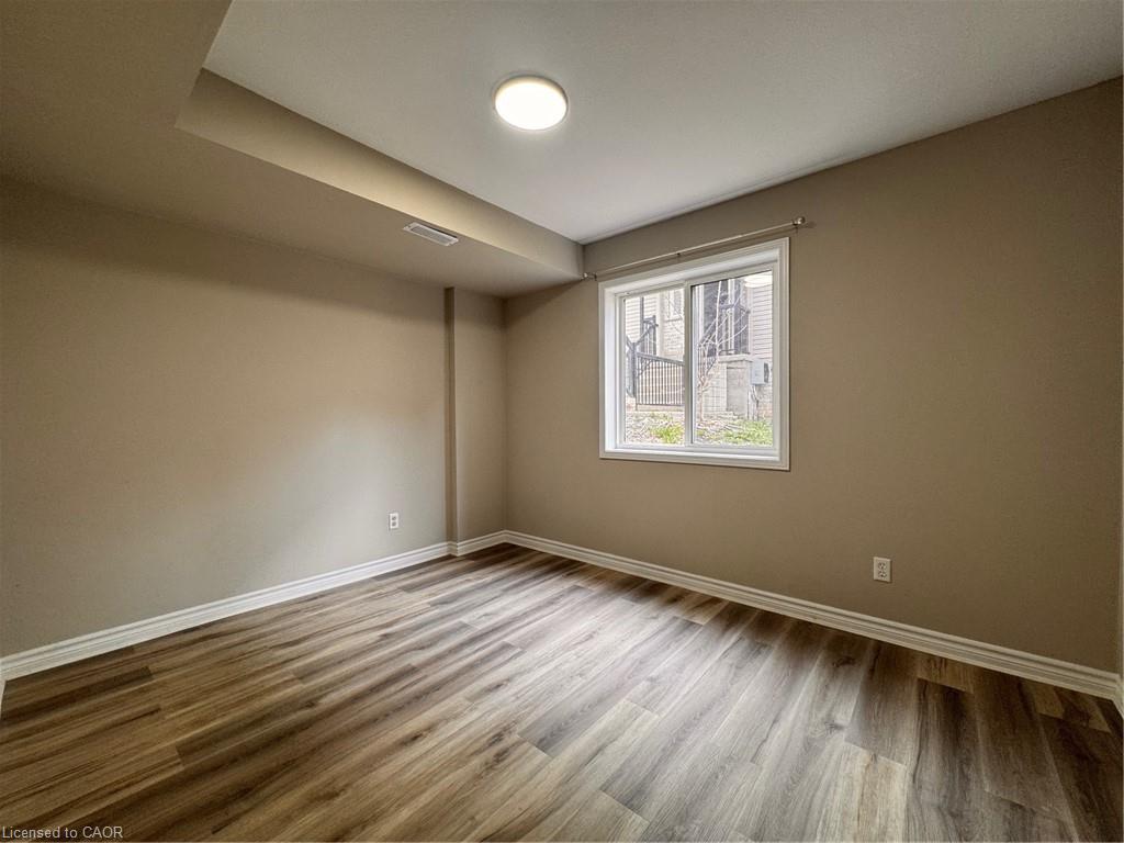Additional image 4 of E01-44 Walnut Street, Kitchener, ON, N2G 1P6