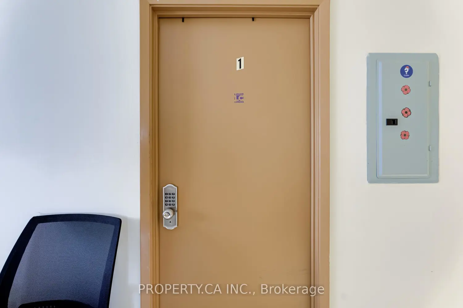 Additional image 16 of 253 Lester Street 204