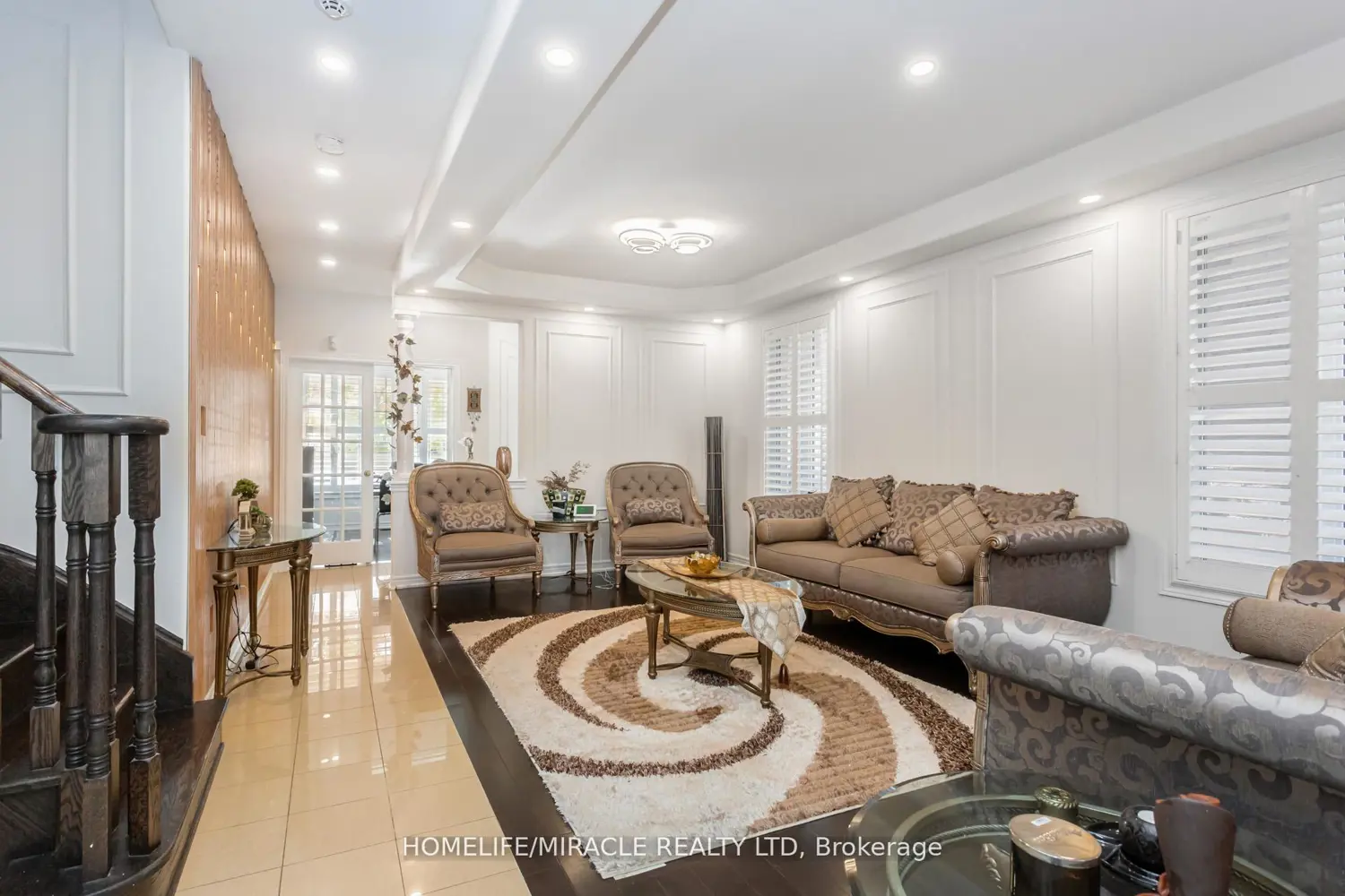 452 Nairn Circle photo 5