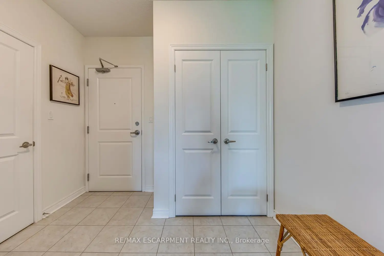 33 Whitmer Street 217 photo 3