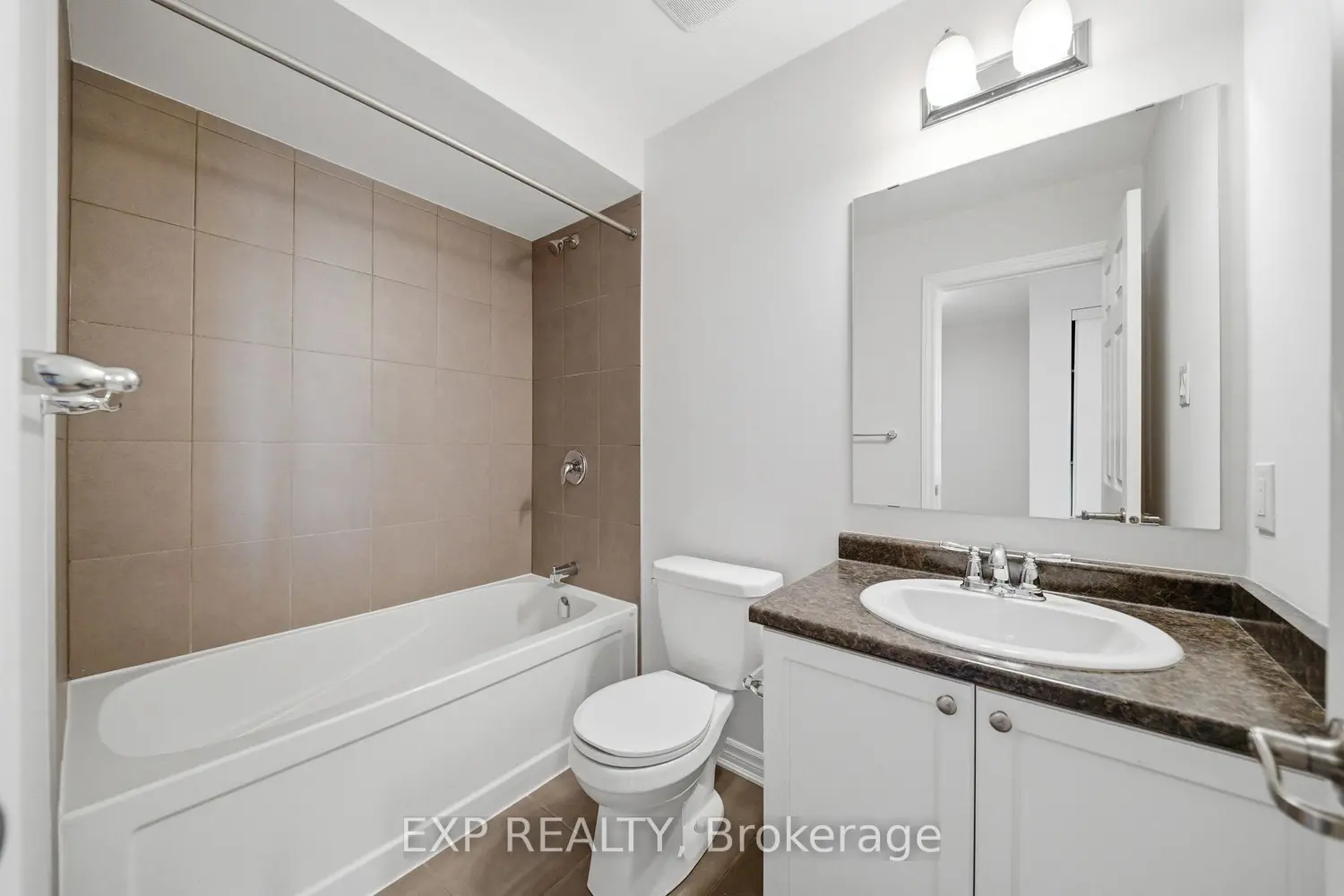 Additional image 18 of 429 Rosingdale Street