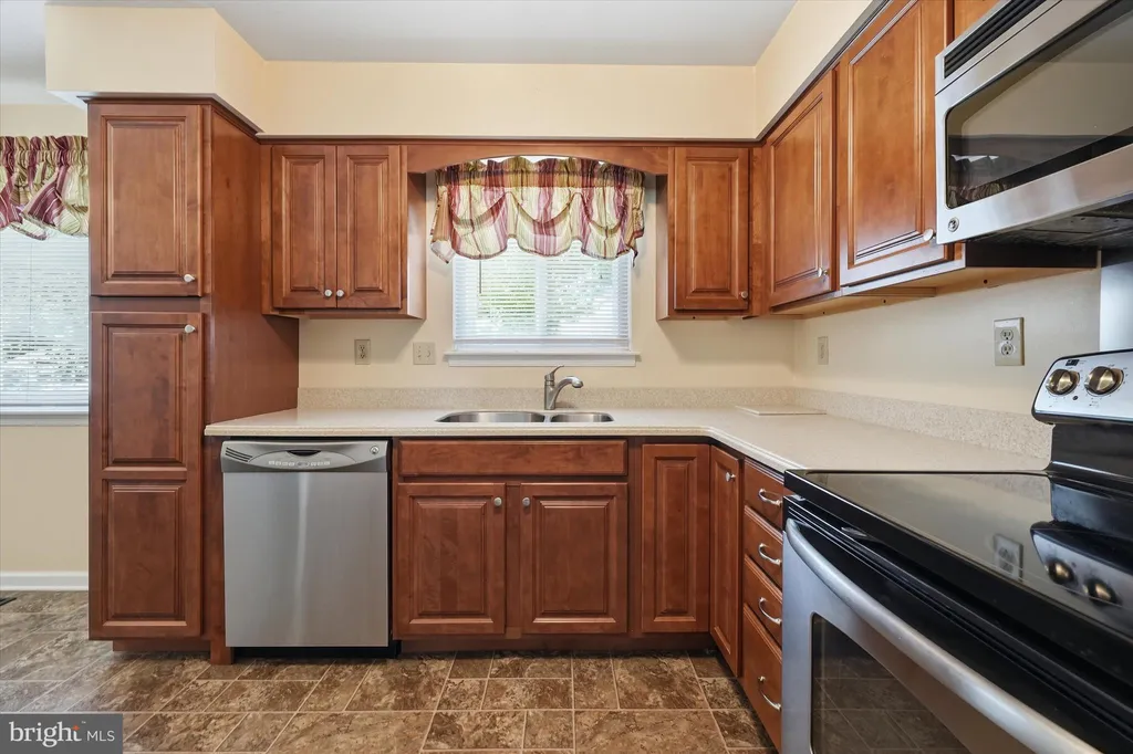 Additional image 14 of 124 Estes Court, Newark, DE 19702