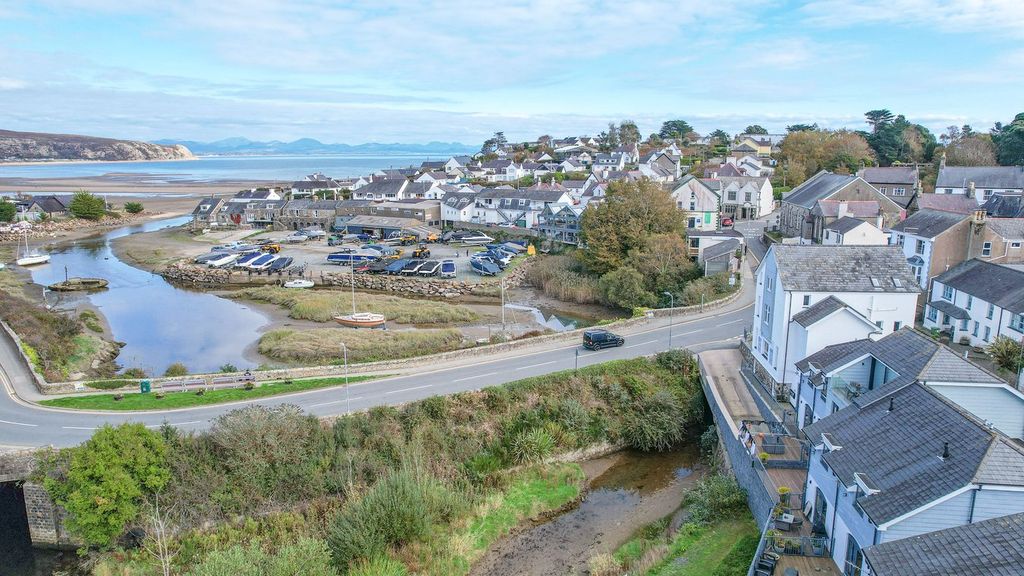 Additional image 4 of 2 bed flat for salePen Y Bont, Abersoch, Pwllheli LL53