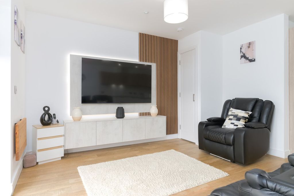 Additional image 4 of 2 bed flat for saleOld Bellsdyke Road, Larbert FK5
