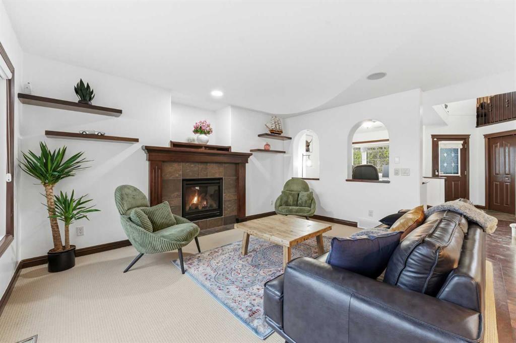 Additional image 6 of 225 Panamount Road, Calgary, AB, T3K 0H9