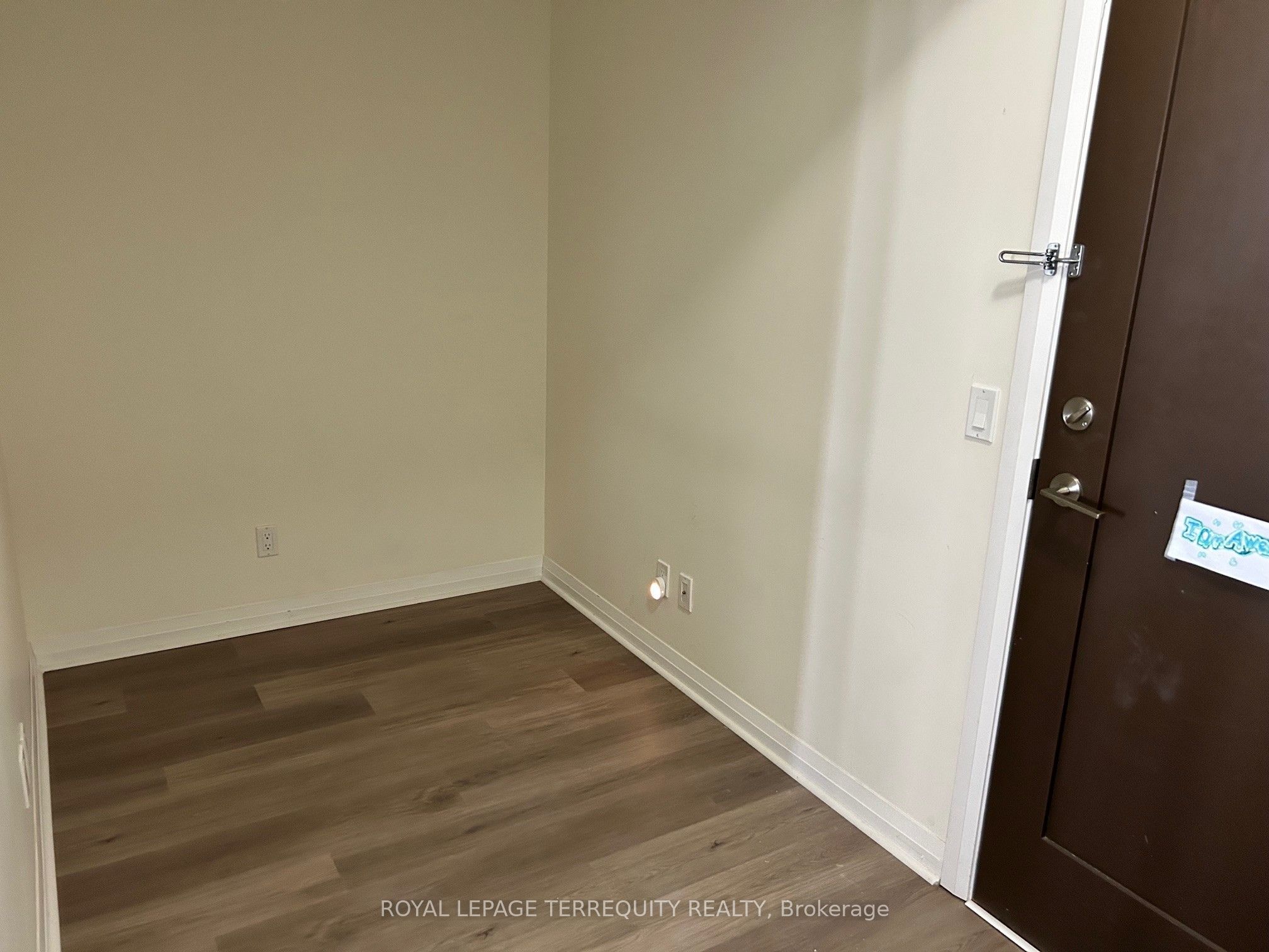 Additional image 3 of 703-75 Eglinton Avenue W, Mississauga, ON, L5R 0E5