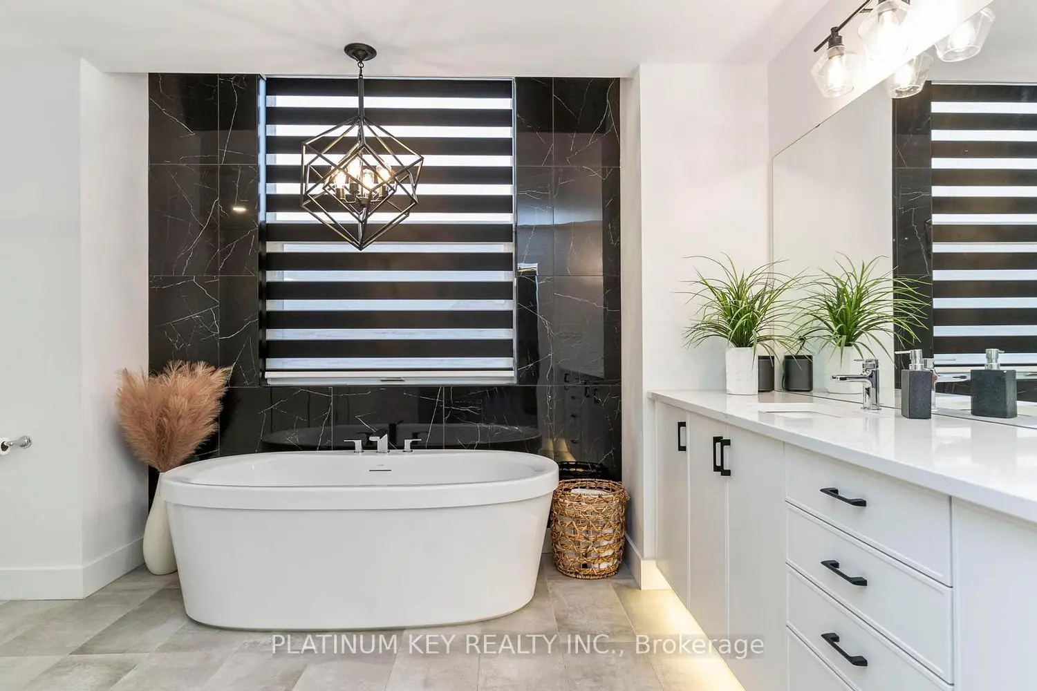 Additional image 5 of 83 Daventry Way
