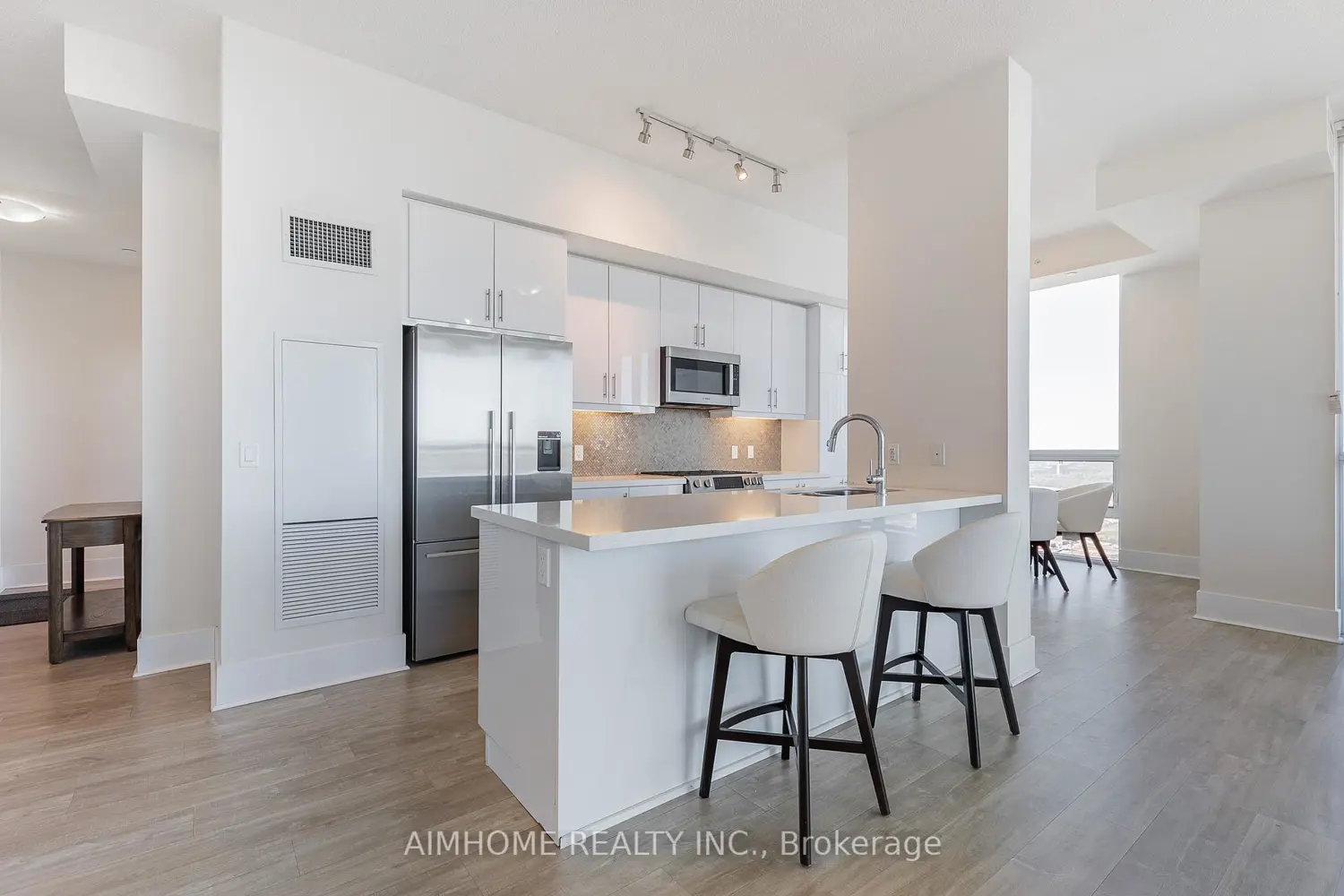 Additional image 9 of 3975 Grand Park Drive 4604