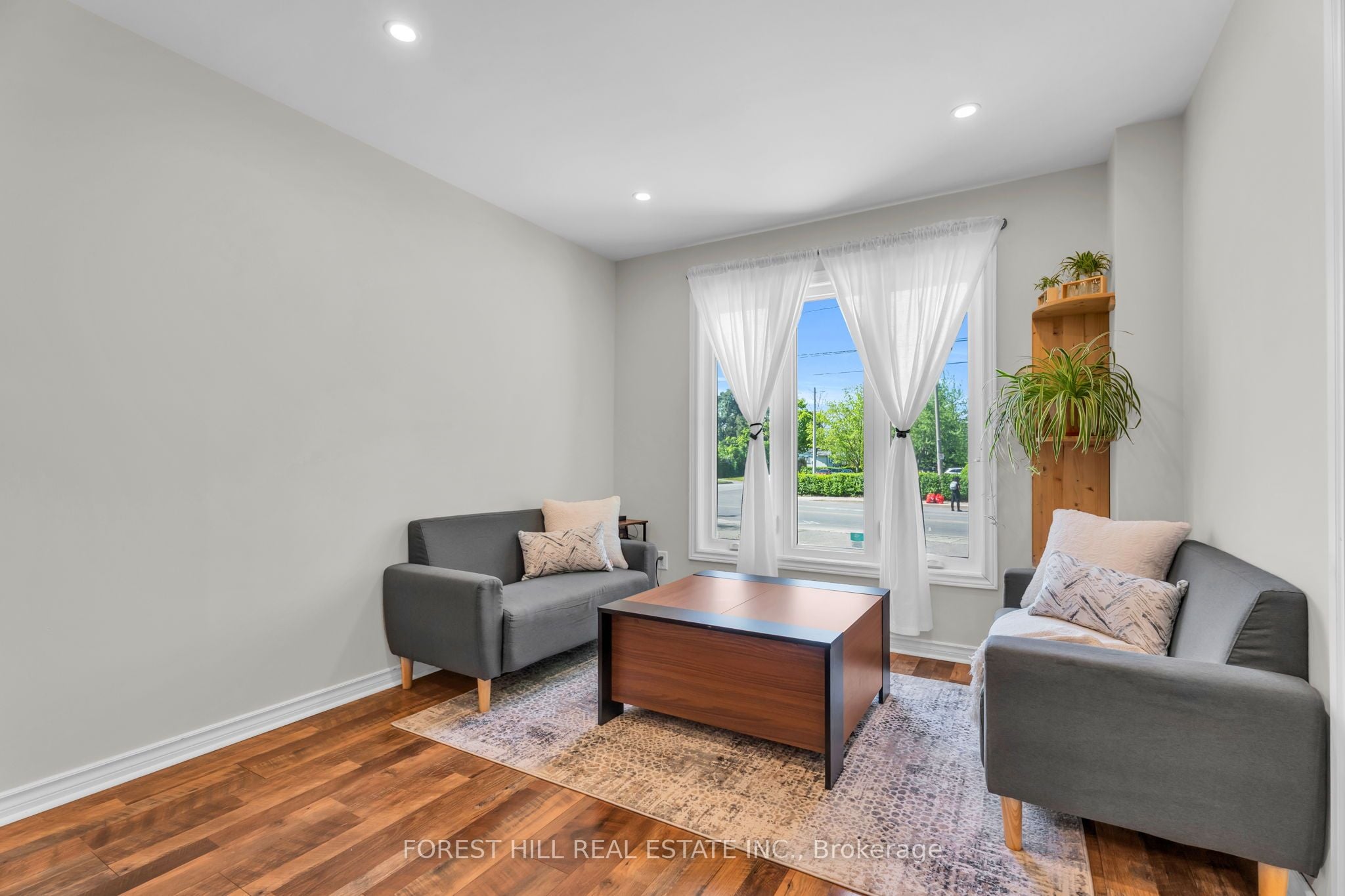 Additional image 6 of 52 Mcmurchy Avenue S, Brampton, ON, L6Y 1Y4