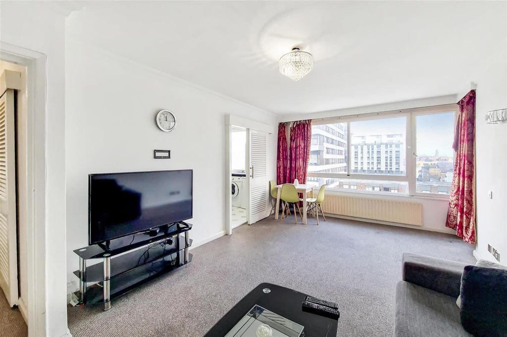1 bed flat for saleThe Water Gardens, London W2
