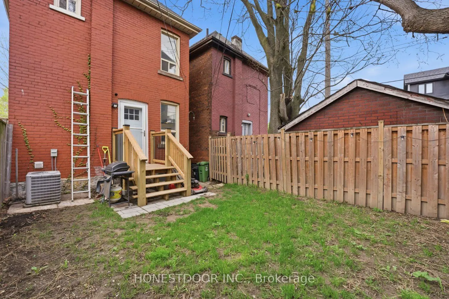 Additional image 20 of 74 Tisdale Street