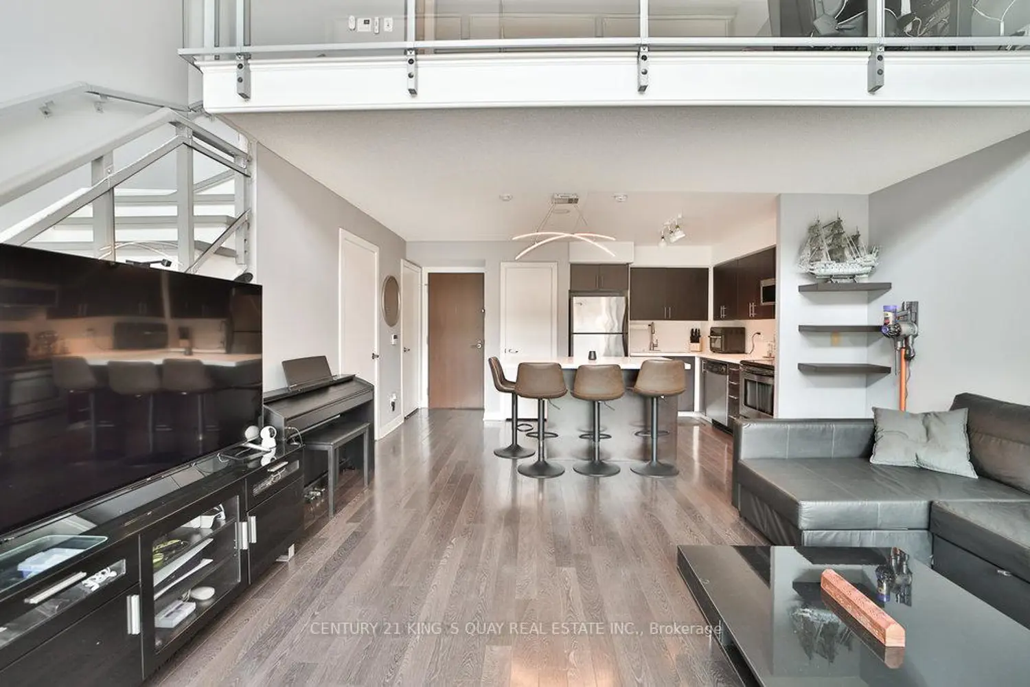 80 Western Battery Road 212
