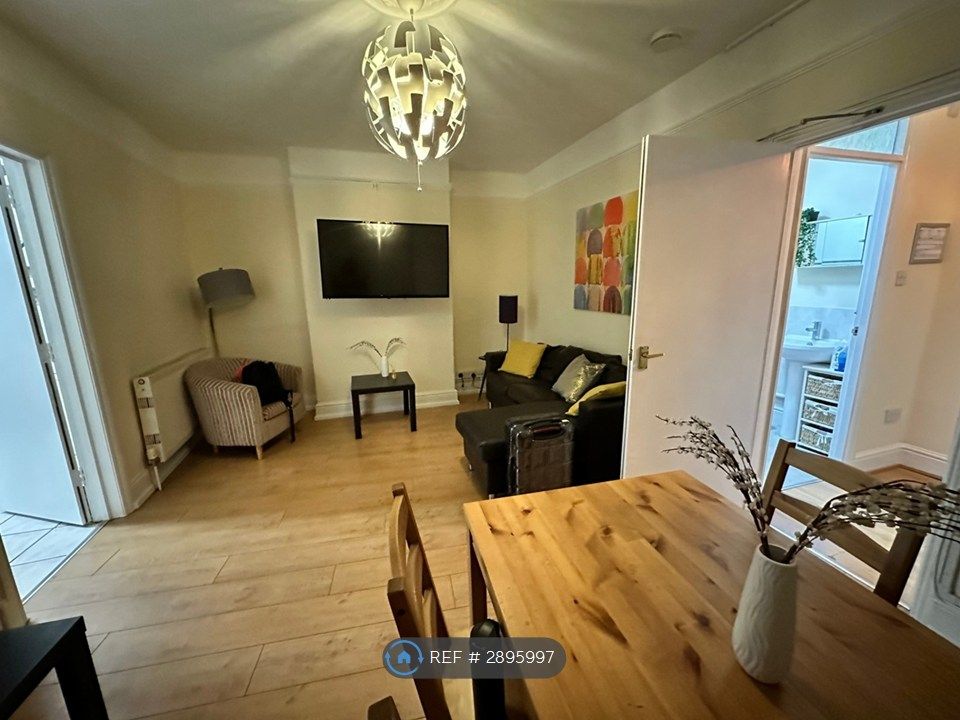 Additional image 15 of 3 bed flat to rentMilton Road, Southampton SO15