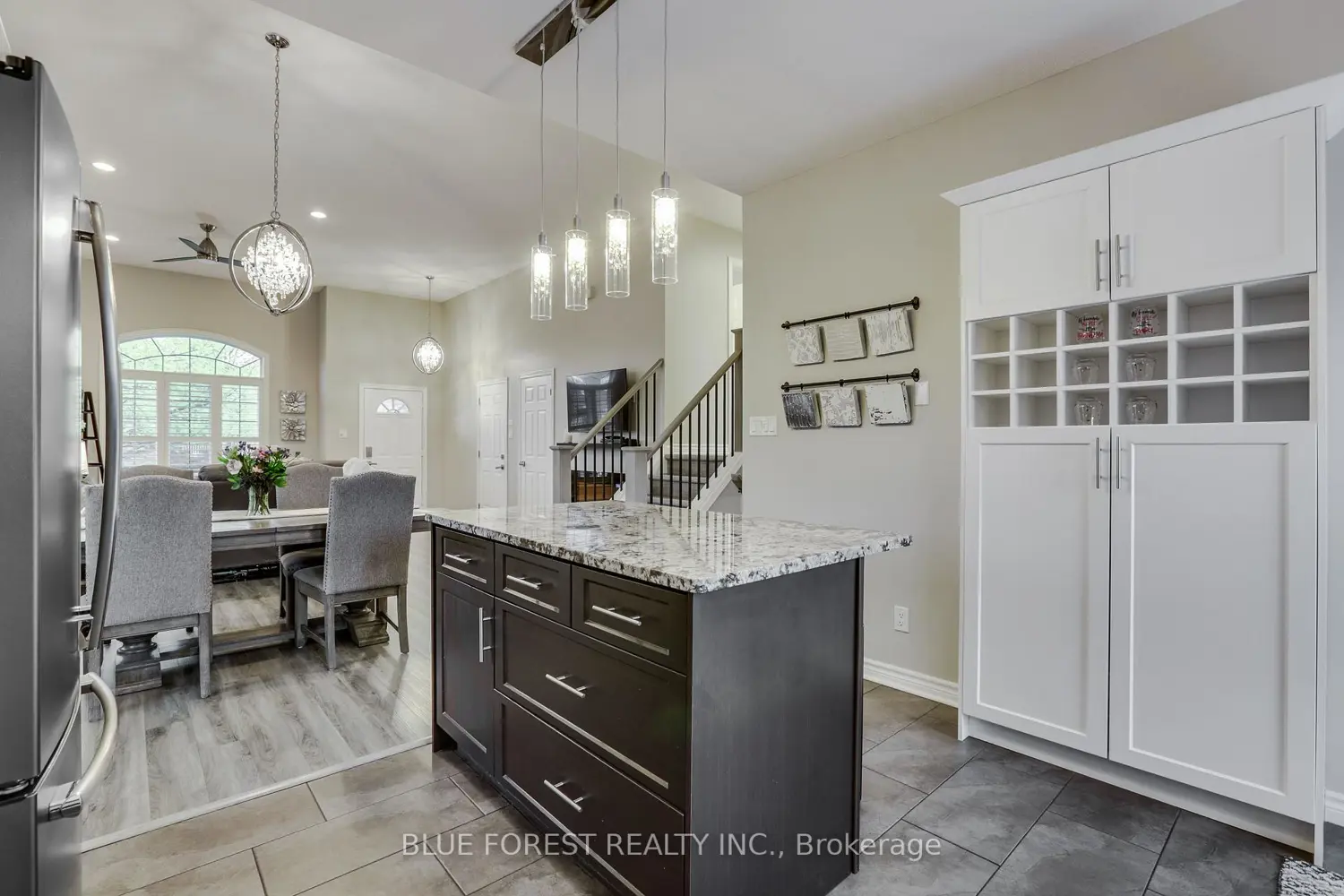 Additional image 4 of 179 Forest Grove Crescent