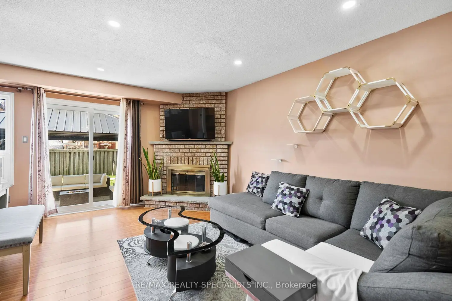 Additional image 6 of 121 Tulip Drive