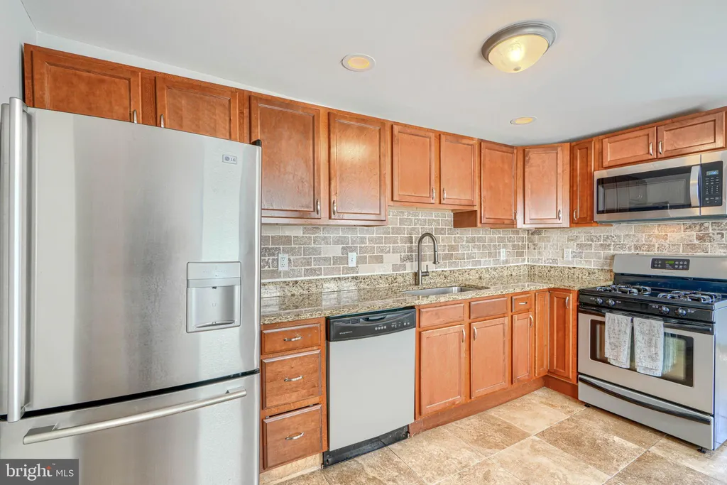 Additional image 13 of 11 W West Street, Baltimore, MD 21230