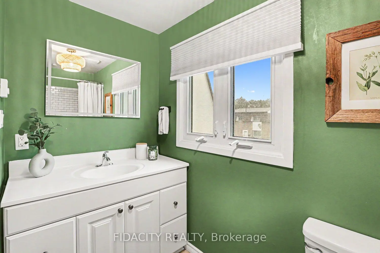68 King Street 18 photo 2