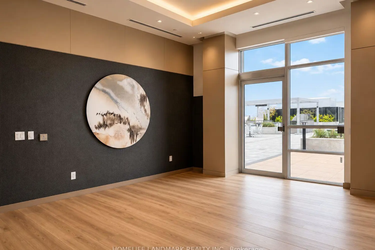 Additional image 9 of 8888 Yonge Street 427