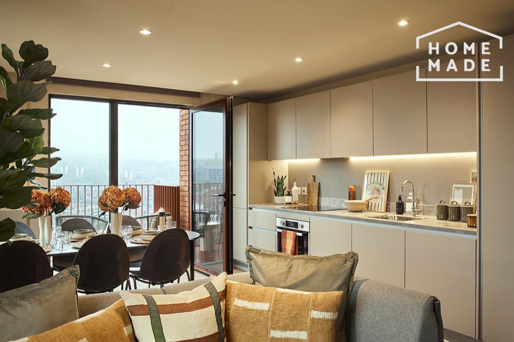 3 bed flat to rentSoho Yard S3 photo 3