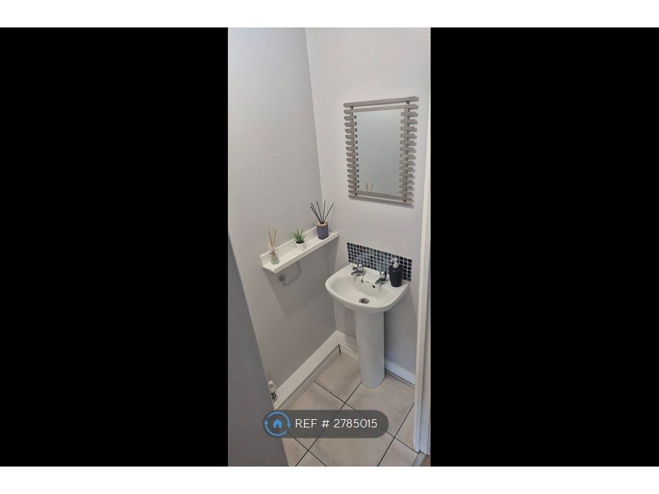 Additional image 5 of 4 bed end terrace house to rentBloom Avenue, Wrexham LL11