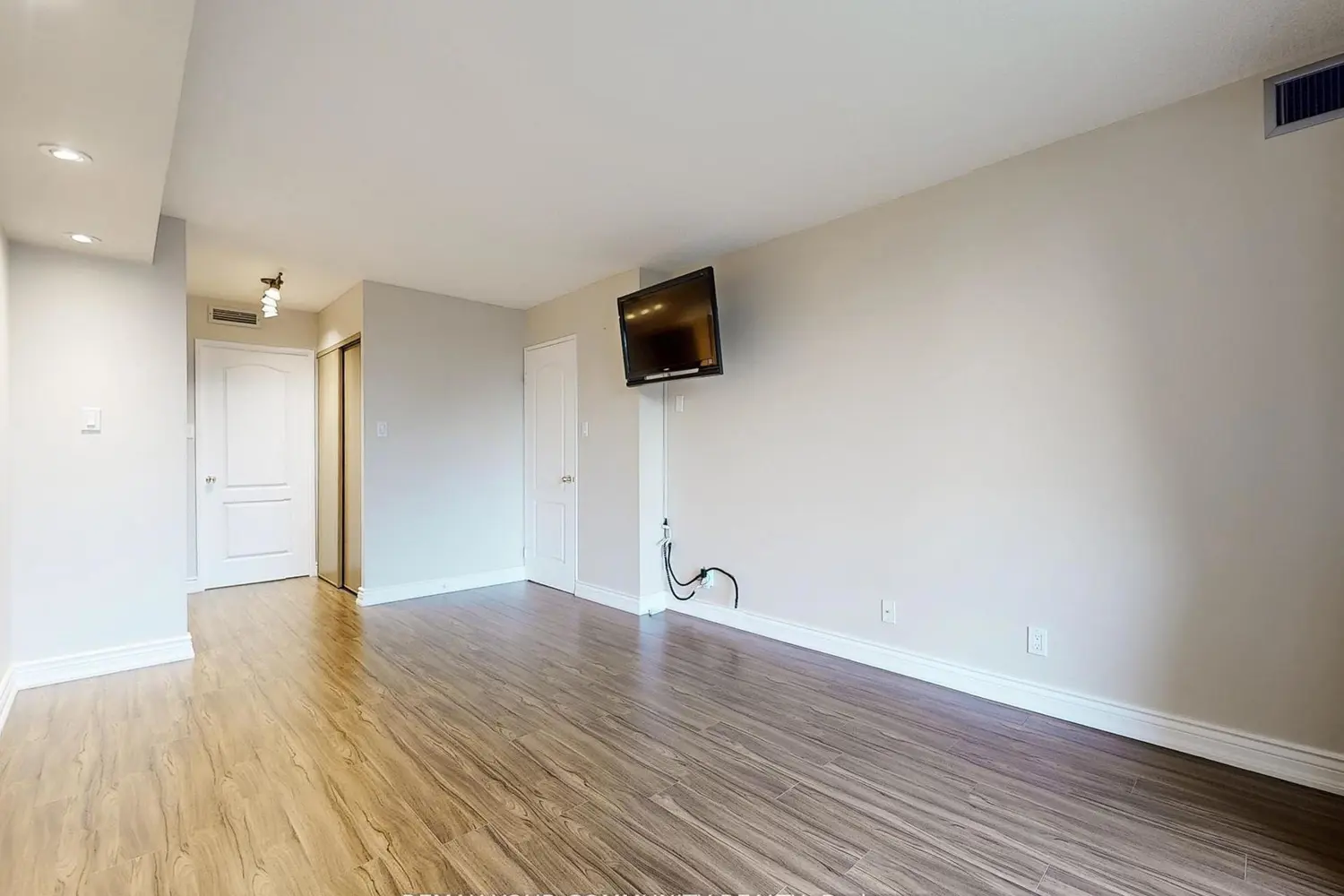 Additional image 7 of 32 Clarissa Drive 324