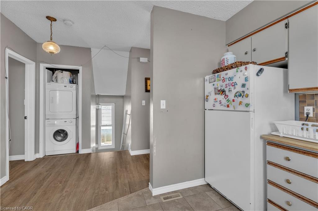 Additional image 5 of 93 Wharncliffe Road N, London, ON, N6H 2A7