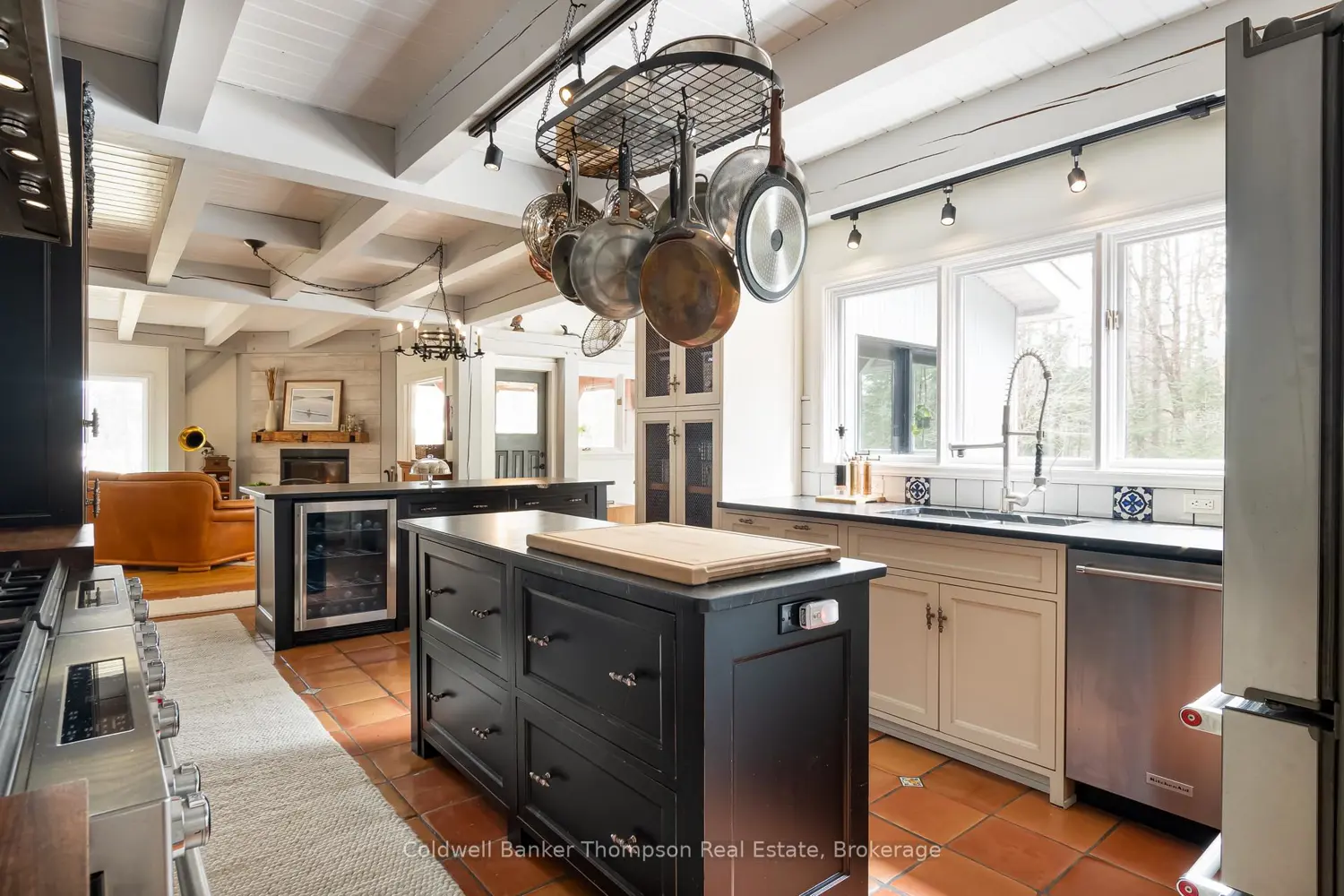 1095 Williamsport Road