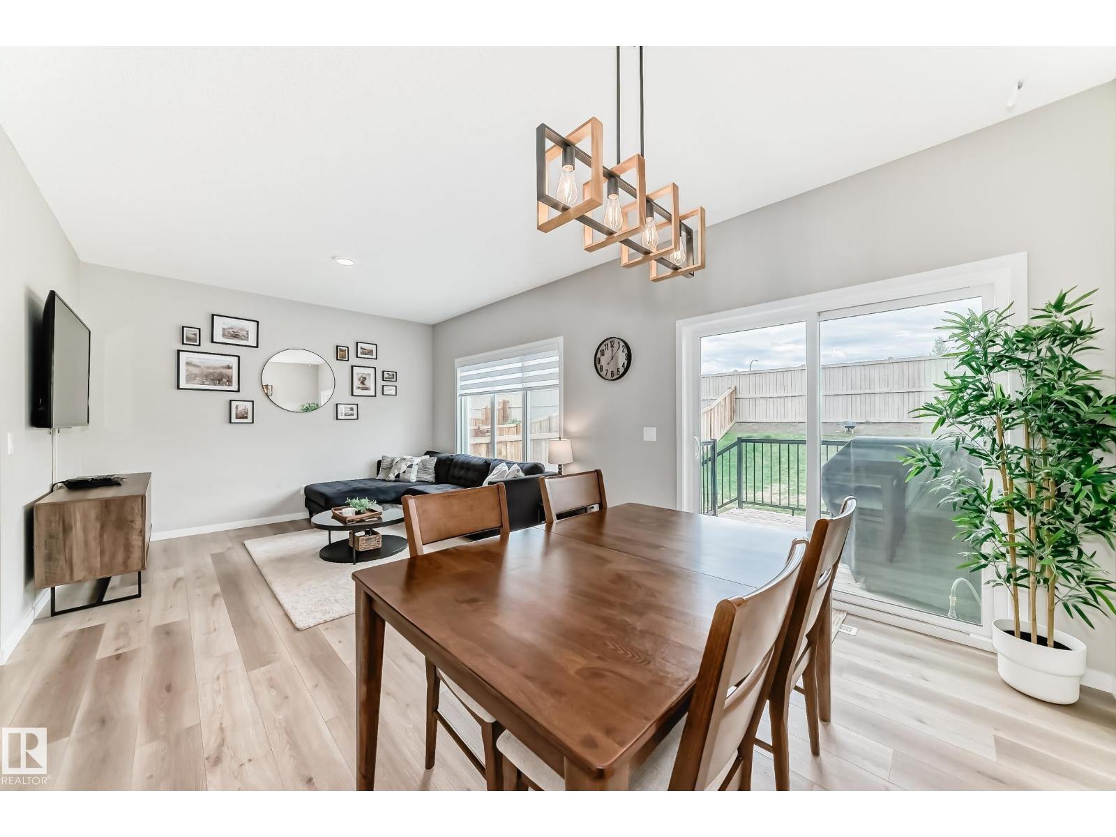 Additional image 4 of 22566 99a Avenue NW, Edmonton, AB, T5T3M8