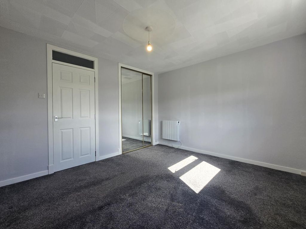Additional image 8 of 2 bed flat to rentIona Court, Perth PH1