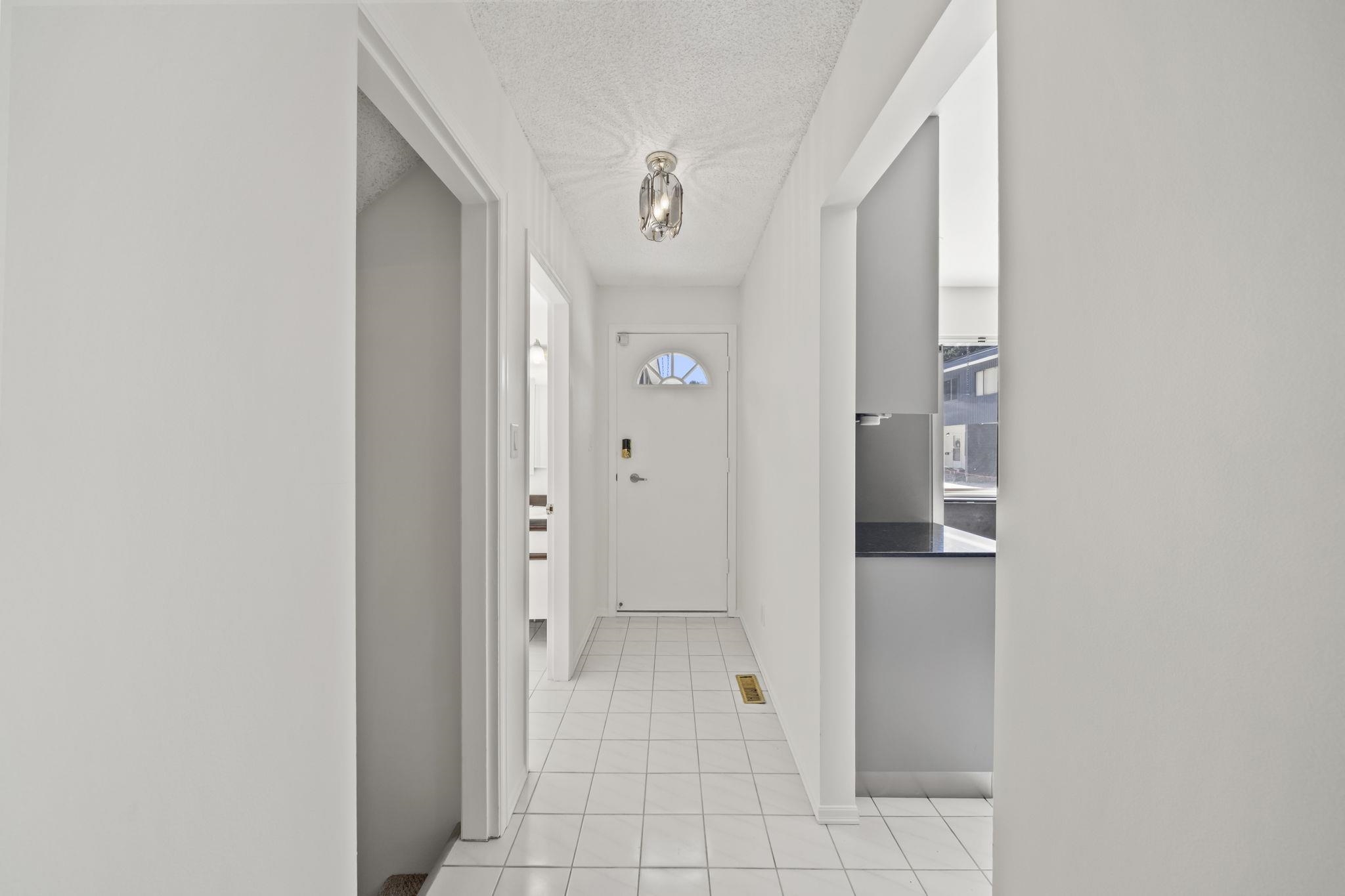 Additional image 3 of 7326 Capistrano Drive, Burnaby, BC, V5A 1P8
