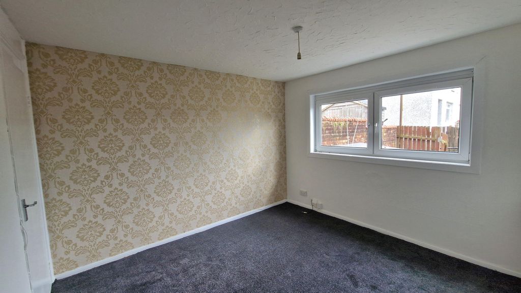 Additional image 5 of 4 bed town house to rentAvon Court, Falkirk FK1