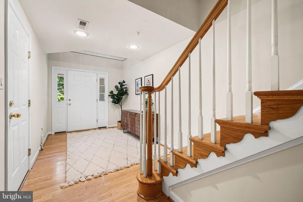 Additional image 8 of 135 Wootton Oaks Court, Rockville, MD 20852