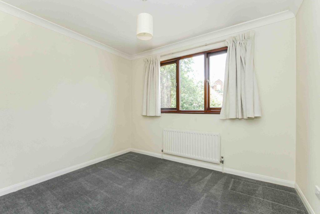 Additional image 6 of 4 bed terraced house to rentKingstable Street, Eton, Windsor SL4