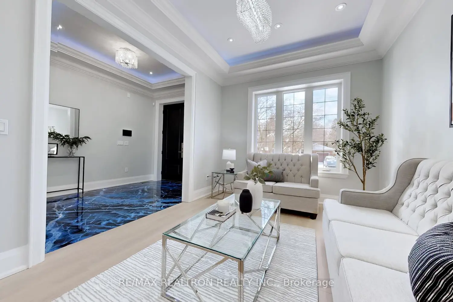 9 Roxaline Street photo 4