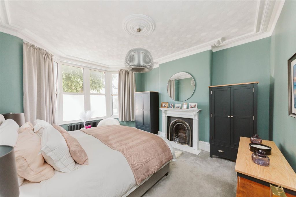 Additional image 10 of 4 bed maisonette for saleLinden Road, Westbury Park, Bristol BS6