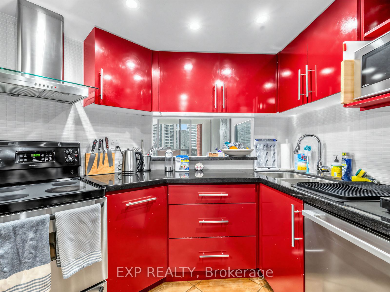 Additional image 6 of 1127-77 Maitland Place, Toronto, ON, M4Y 2V6