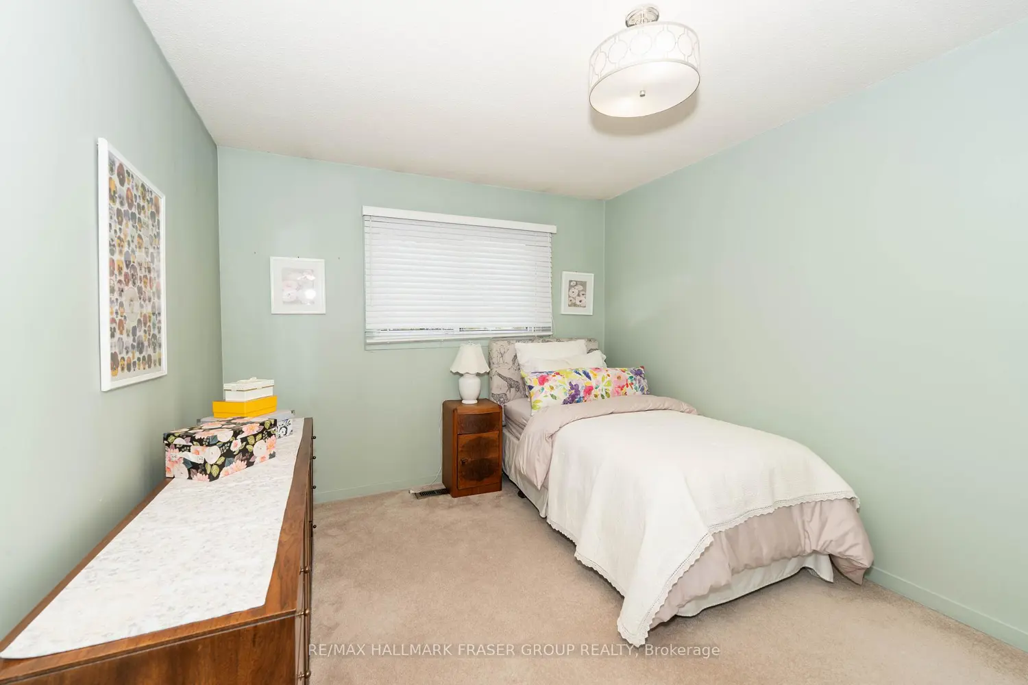 Additional image 10 of 4 Coalport Drive