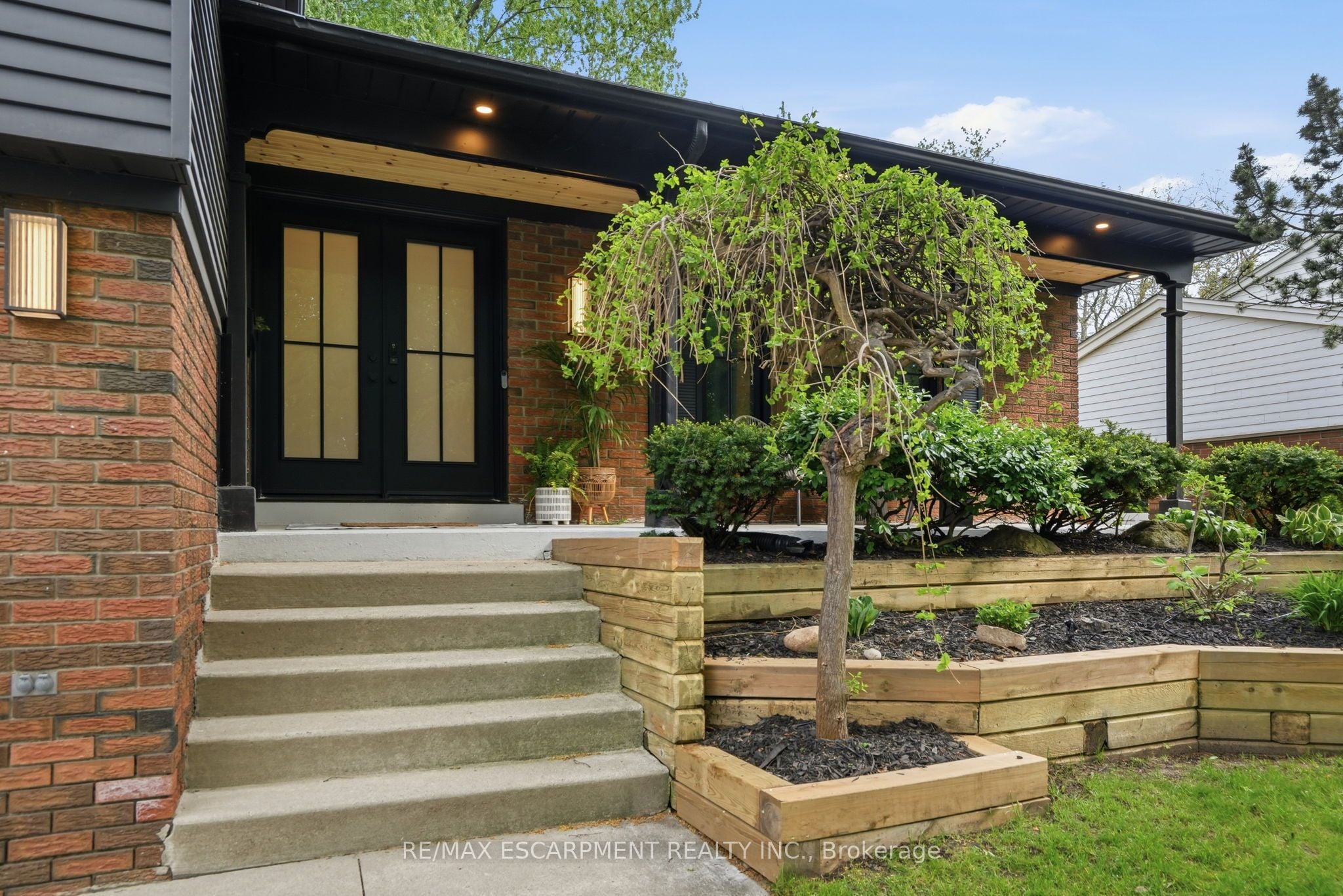 Additional image 3 of 345 Rankin Drive, Burlington, ON, L7N 2B2