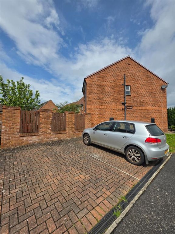 Additional image 11 of 2 bed end terrace house to rentHeron Gate, Scunthorpe DN16