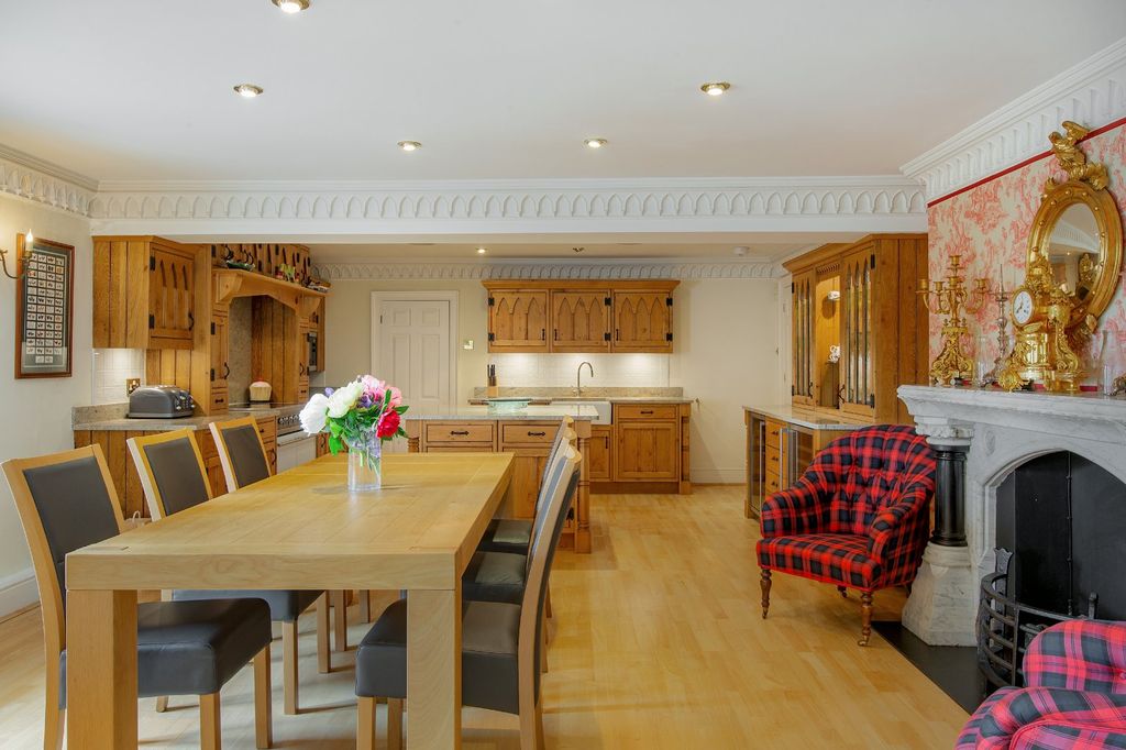 Additional image 14 of 6 bed detached house for saleHighwood Hill, London NW7