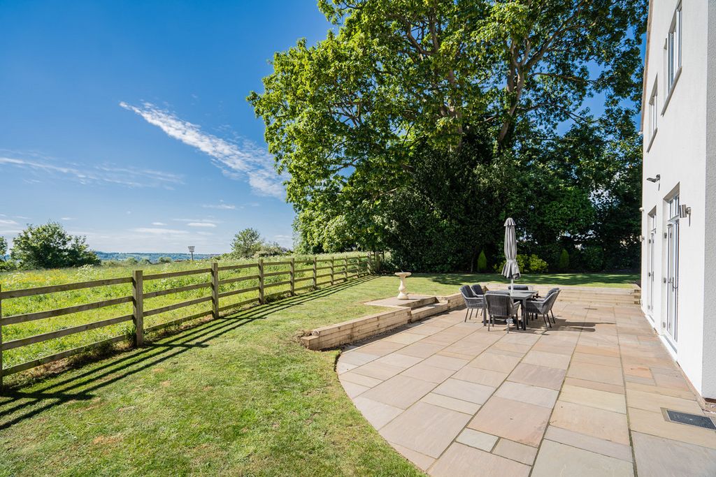 Additional image 44 of 6 bed detached house for saleOrchard Road, Pulloxhill, Bedford MK45