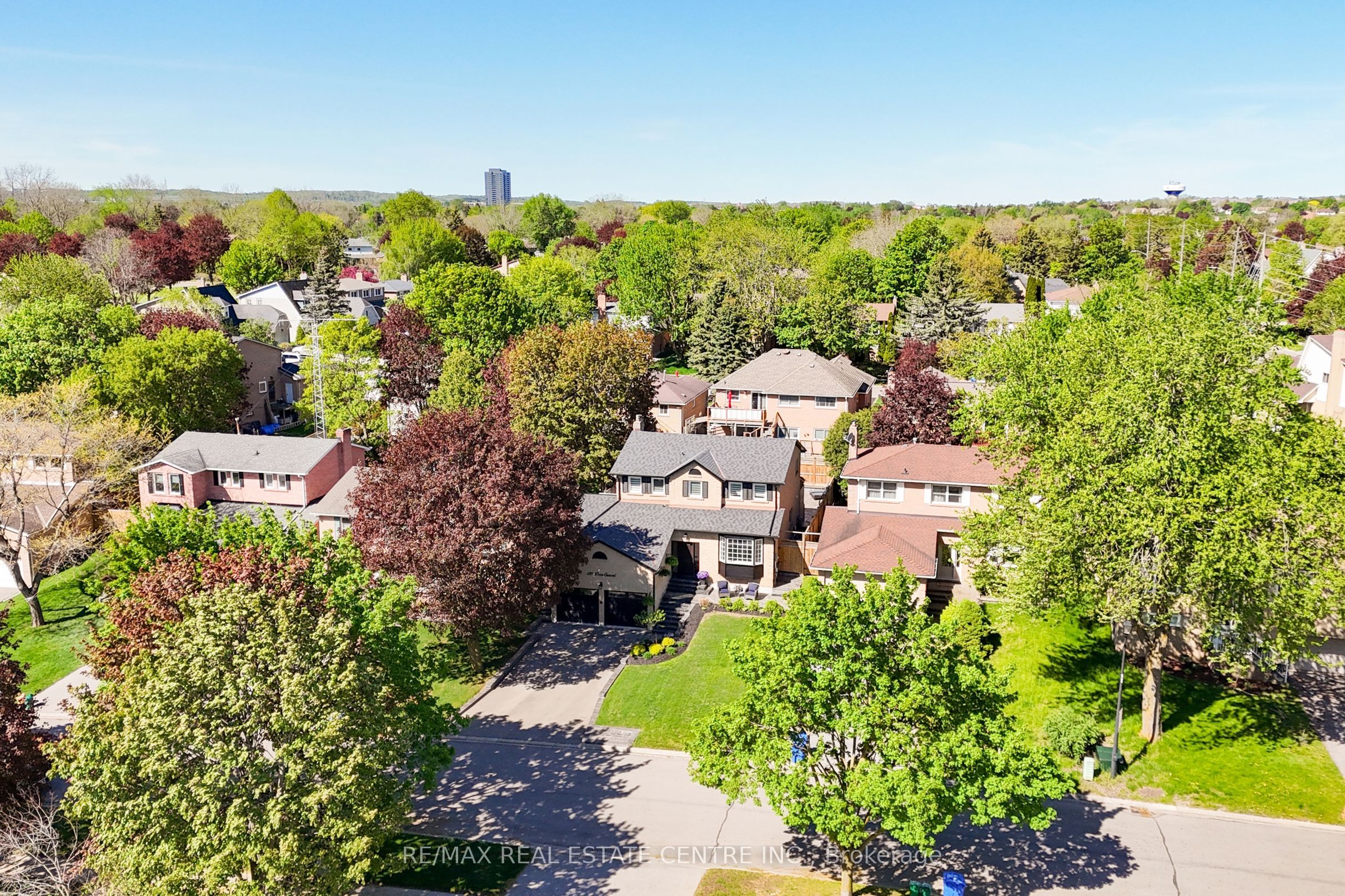 Additional image 2 of 430 Dover Crescent, Newmarket, ON, L3Y 6C5